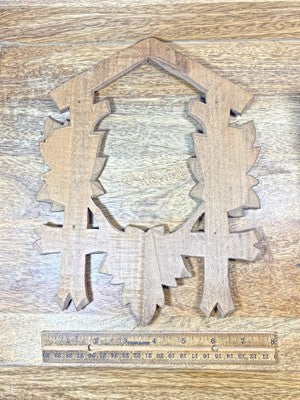 Old Cuckoo Clock  Surround (8 X 10 1/4 Inches) (LL5306)