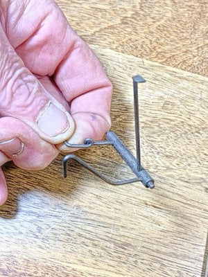Unknown Clock Movement  Drop Lever (Measures 34.2mm Between Plates (KD3181