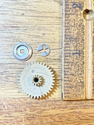 Hermle 1051-020 Clock Movement (PL 31cm/125.77) Minute Wheel  (KD4022)