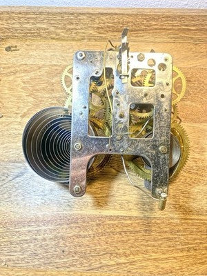 Gilbert Clock Movement (Steel Plates) Escape Wheel (See Pics to ID) KD4435
