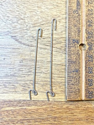 GM Amgen Cuckoo Clock Movement Bellows Lift Rods   (KD4156)