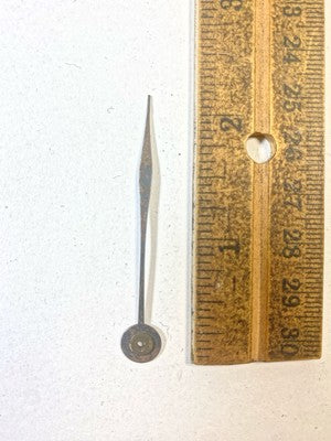 Old Clock Minute Hand 2 1/4 Inches Long (Arbor Dia 1.5mm ) (KD2838)
