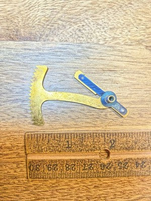 Perivale Clock Movement Rack - Vintage Clock Parts KD3610