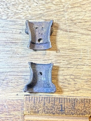 Old Mantel Clock Column Base and Capitol Set    (KD4117)