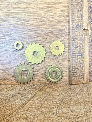 Assorted Lot Of Old Clock Movement Click Wheels (Lot Of 5)   (KD2970)