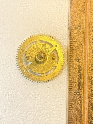 New Haven Wall Clock Movement Strike Side 3rd Wheel (See Pics To ID Mvmt) KD4515