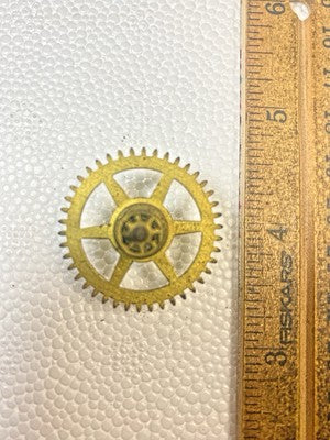 New Haven Clock Movement Time Side 3rd Wheel (See Pics To ID Mvmt)  (KD2956)