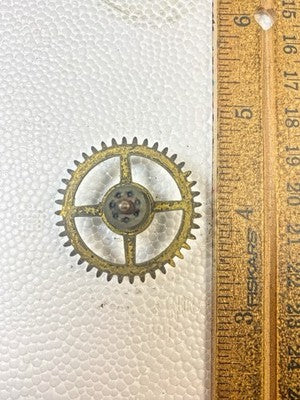 Ingraham (Stamped Oct 78 / Nov 79) Clock Strike Side 3rd Wheel    (KD3192)