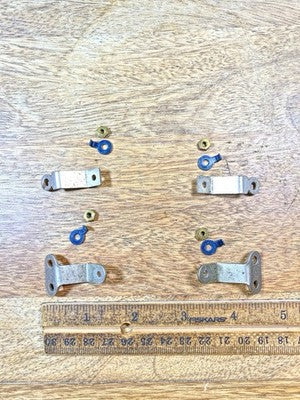 Ingersoll Clock Movement  Mounting Feet (See Pics To ID Movement) (KD3062)