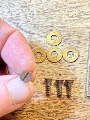 Antique New Haven Clock Movement Mounting Screws   (KD4317)