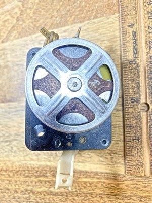 Spartus Clock Hands Set (See Pics To ID Movement)  (KD3119)