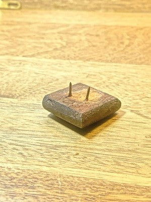 Square Wood Clock Foot      (KD4476)