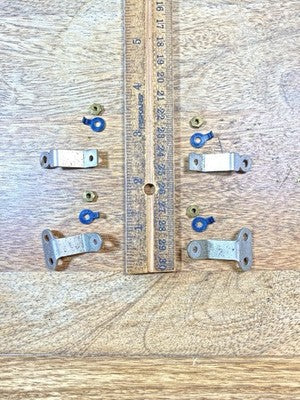 Ingersoll Clock Movement  Mounting Feet (See Pics To ID Movement) (KD3062)