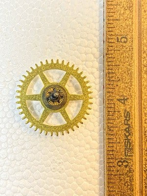Antique New Haven Clock Movement Time Side 4th Wheel  (KD4322)
