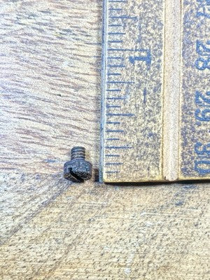 Ingraham Clock Mvmt (Pat 78/79)  Bridge Mounting Screw (See Pics To ID) (KD2916)