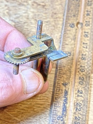 Ingraham (Stamped Oct 78 / Nov 79) Clock Movement Pendulum Bridge (KD4277)
