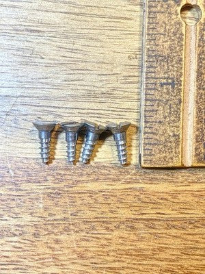 Seth Thomas 8 Day Clock Movement Mounting Screws         (KD4531)