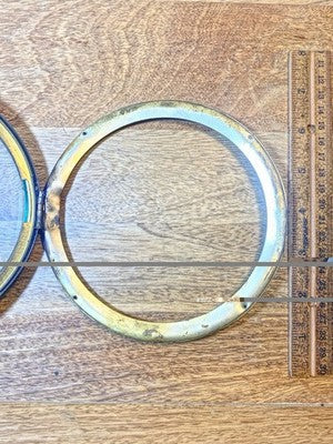 Clock Bezel W/ Convex Glass (5.81 Inch Dia, 4.88 Inch Inner Dia)    KD4385