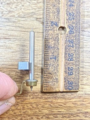 Clock Movement Verge (38.3mm Length, 16.7mm Between Teeth, 0.8mm Pivot) (KD3319)