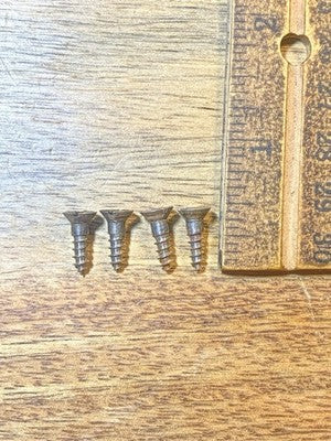 Antique American 8 Day Clock Movement Mounting Screws         (KD4363)