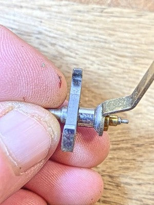 Clock Movement Verge (33.1mm Length, 17.7mm Between Teeth, 1.0mm Pivot) (KD4093)