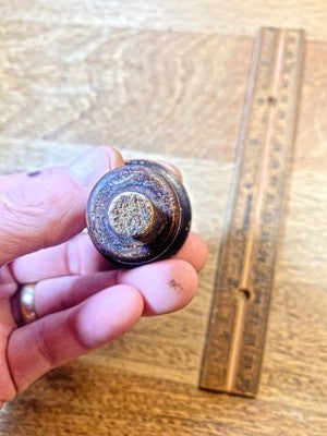 Clock Finial 2 3/4 Inches Tall, 3/8 Inch Dia Shaft    (KD4194 )