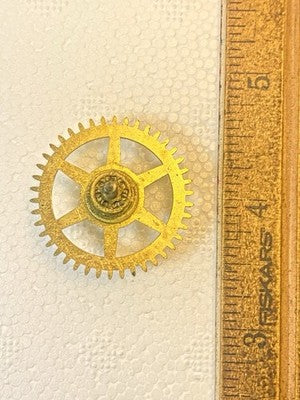 New Haven Wall Clock Movement Time Side 4th Wheel (See Pics To ID Mvmt) KD4517