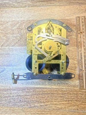 Unmarked Plymouth Clock Mounting Feet (See Pics To ID Movement) (KD4484)