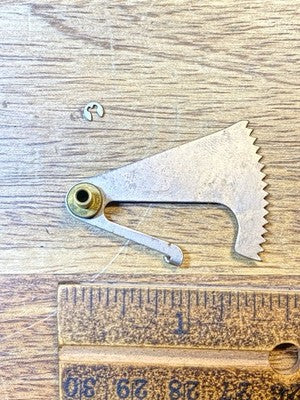 Hermle 451-050 Clock Movement Rack  - Vintage Clock Parts (KD3763)
