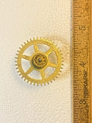 New Haven Wall Clock Movement Time Side 3rd Wheel (See Pics To ID Mvmt) KD4518