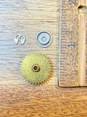 Hermle 451-050 Clock Movement Minute Wheel  - Vintage Clock Parts (KD3758)