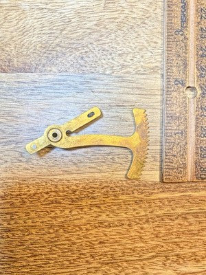 Perivale Clock Movement Rack - Vintage Clock Parts KD3610