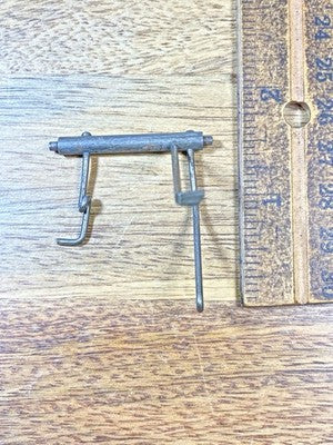 Unknown Clock Movement  Drop Lever (Measures 34.2mm Between Plates (KD3181