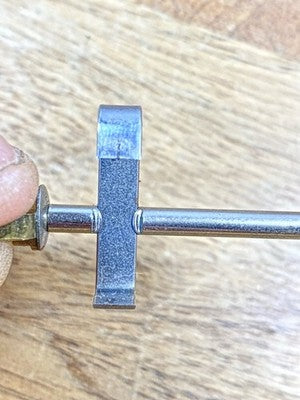 Clock Movement Verge (38.3mm Length, 16.7mm Between Teeth, 0.8mm Pivot) (KD3319)