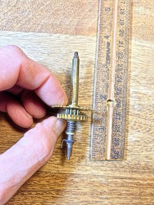 Made In Japan Clock Movement Hands Post (See Pics To ID Mvmt)  KD4269