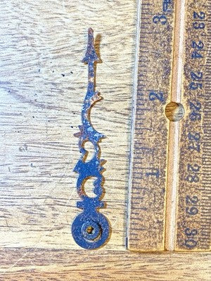 Old Rusty Herschede Clock Minute Hand (See Pics To ID Mvmt))  (KD4199)