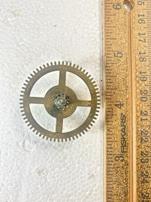 DRGM Clock Movement Strike Side 2nd Wheel (See Pics To ID Movement)   (KD2639)