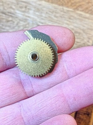 Hermle 451-050 Clock Movement Hour Wheel    (KD3576)