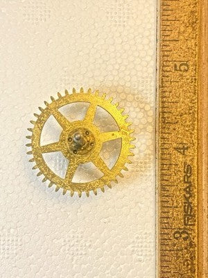 New Haven Wall Clock Movement Time Side 3rd Wheel (See Pics To ID Mvmt) KD4518