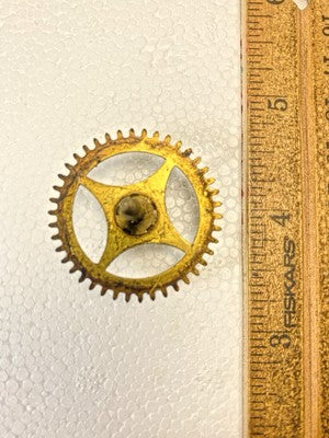 Ingraham (Stamped 12 33) Clock Movement Time Side 3rd Wheel (KD2713)