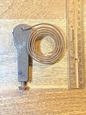 Old Mantle Clock Gong       (KD4565)