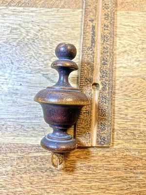 Clock Finial 2 3/4 Inches Tall, 3/8 Inch Dia Shaft    (KD4194 )