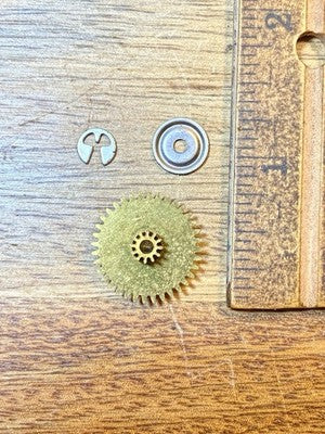 Hermle 451-050 Clock Movement Minute Wheel  - Vintage Clock Parts (KD3758)