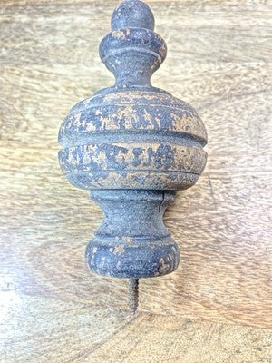Clock Finial 4 3/4 Inches Tall, 2 1/2 Inch Diameter (KD2574)