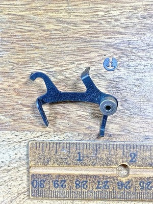 Ingersoll Clock Movement  Rack Hook (See Pics To ID Movement) (KD3054)
