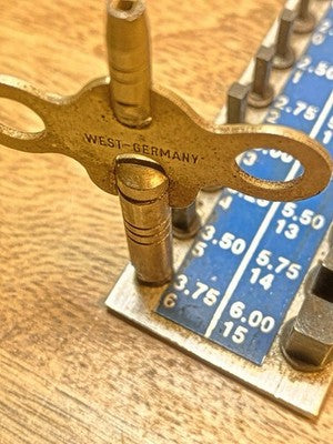 Clock Key Number 6 (3.75mm) on Bottom, Number 0000 (1.50mm) On Top   (KD3645)