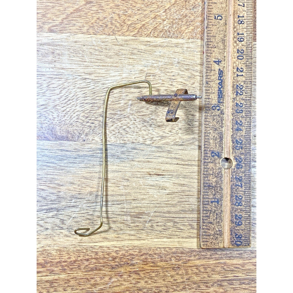 Clock Movement Verge (30.7mm Length, 17.8mm Between Teeth, 1.1mm Pivot) (KD3156)
