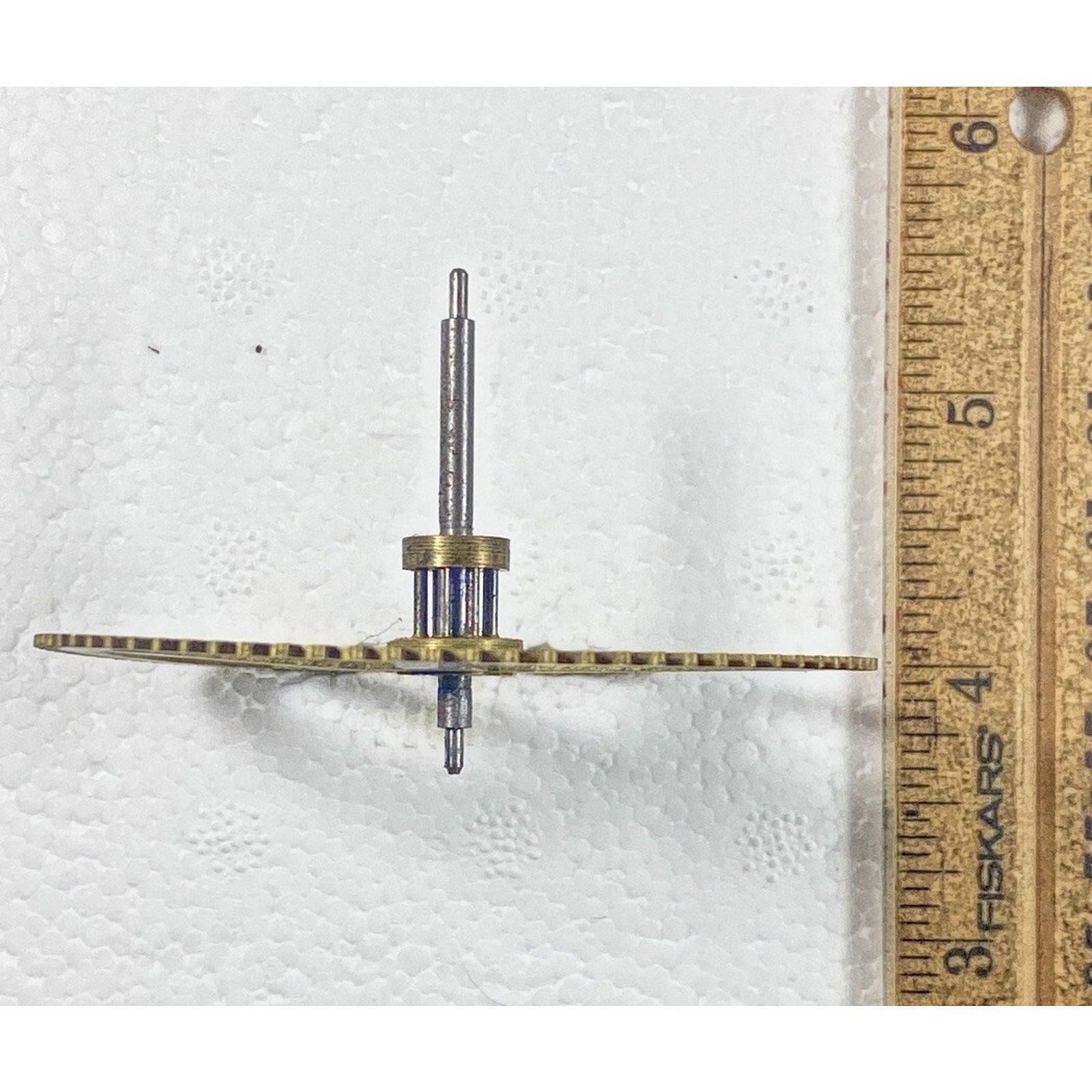 Unbranded 30 Hour Clock Movement Time Side 2nd Wheel (See Pics To ID) (KD503)