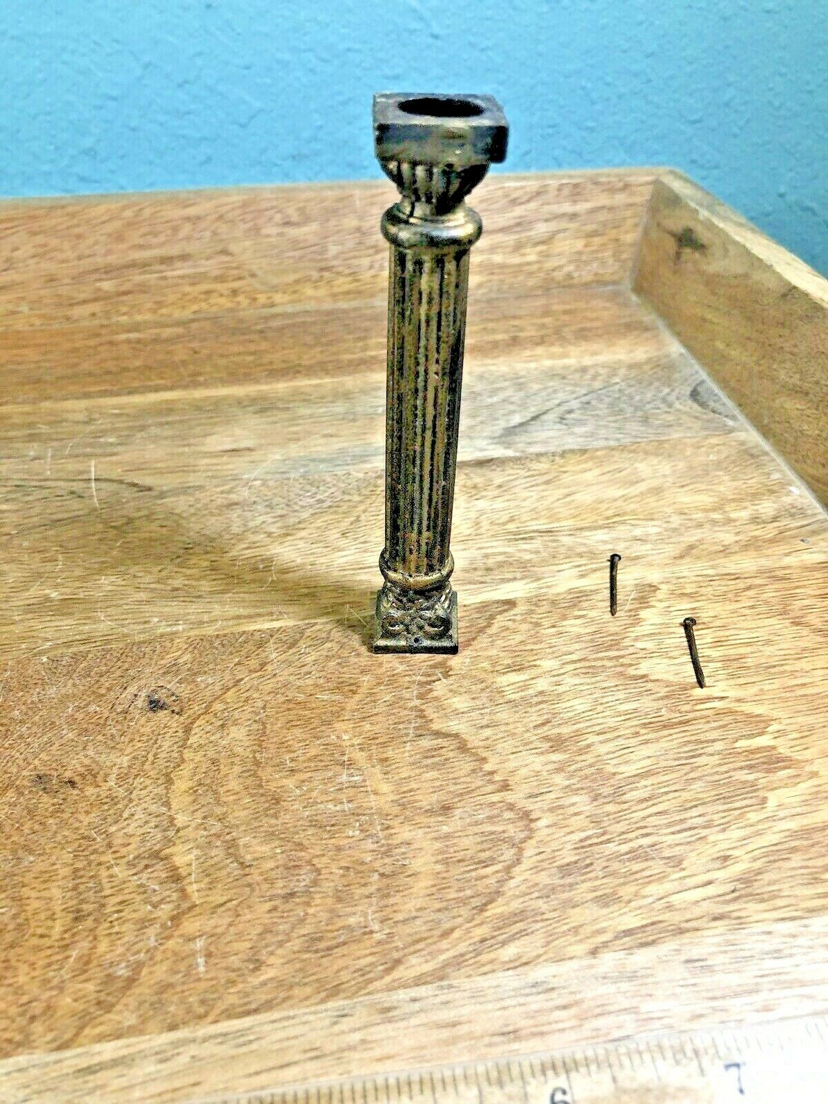 Antique Mantel Clock Column 4 1/4 Inches Tall (Full Round)   (K1609)