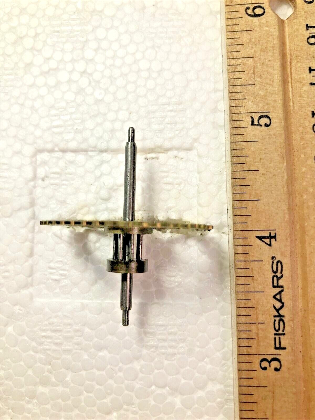 Old Seth Thomas 89I Clock Movement Time Side 4th Wheel   (K7734)